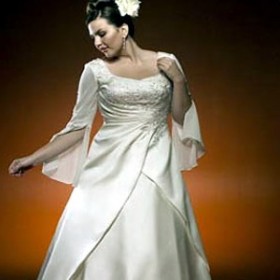 платья для полных женщин фото в Санкт-Петербурге